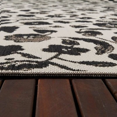 Floral Outdoor Rug Black - Opalhouse⢠- Image 3